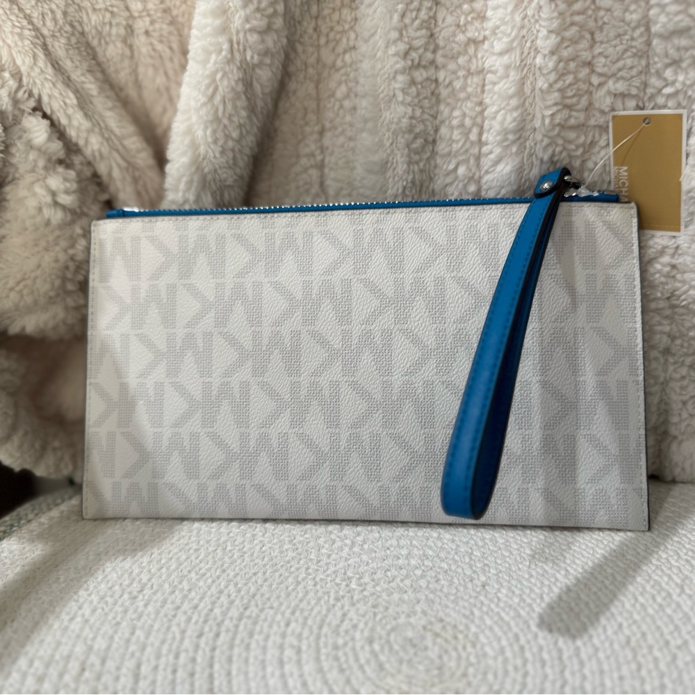 Michael Kors Cream and Blue Rope Detail Wristlet - Picture 2 of 2
